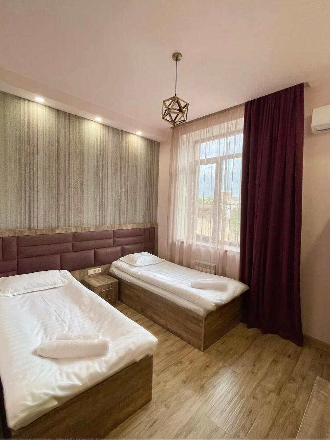 Glendale Boutique Hotel Jerevan Buitenkant foto
